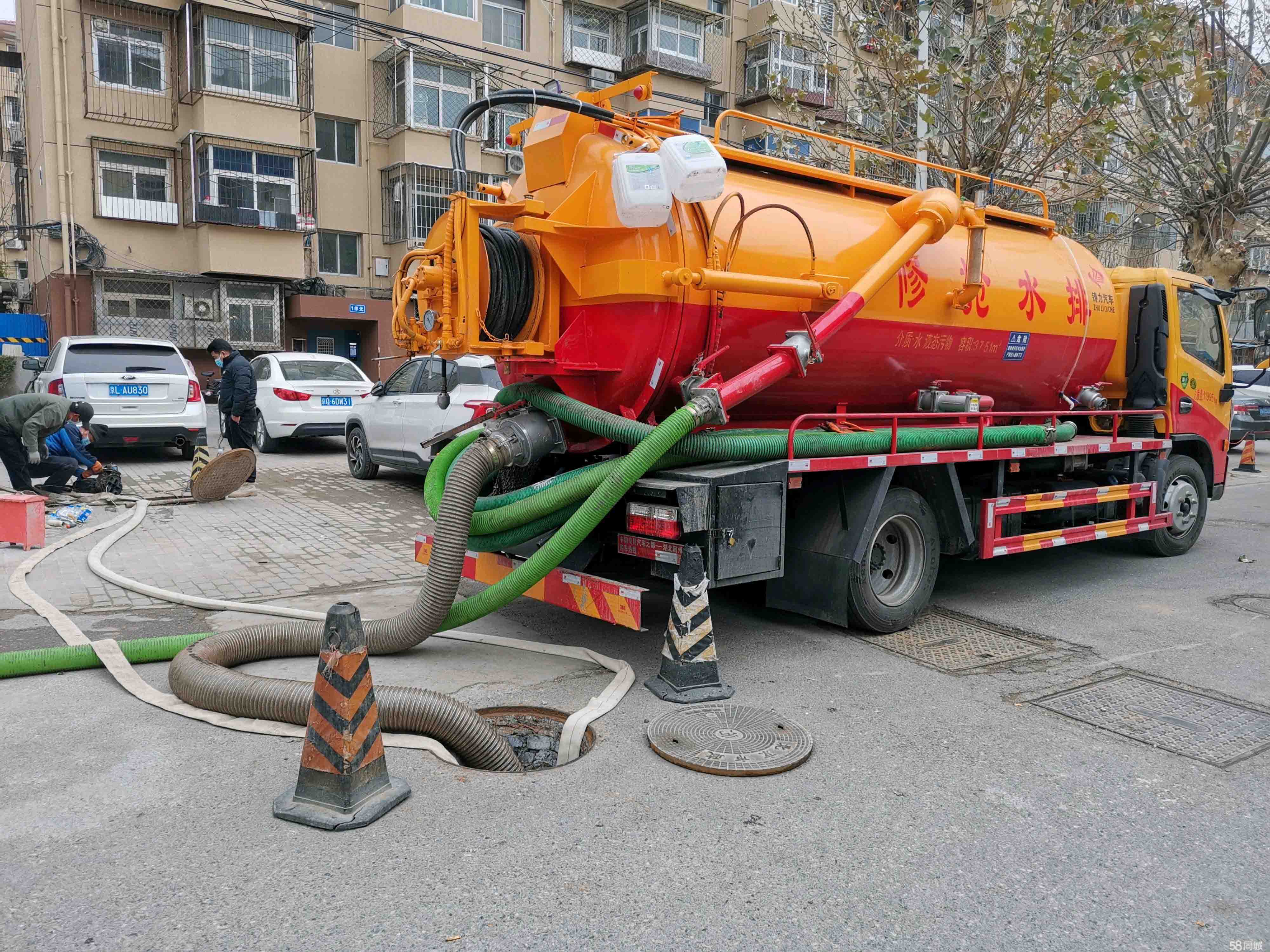 黄龙抽粪吸污